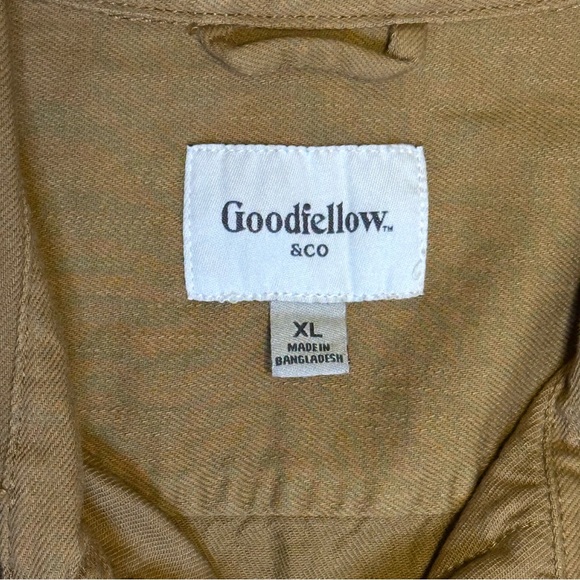 Goodfellow & Co Men’s Button Down Shirt - Picture 2 of 3